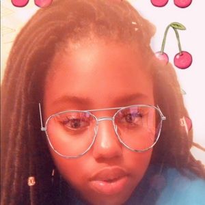 Meet your Posher, Gabby